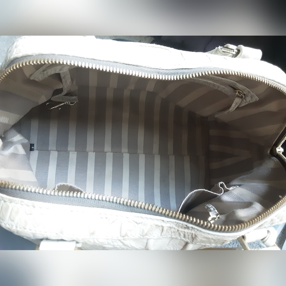 BRAHMIN HUDSON CREAM/GRAY SATCHEL - Picture 4 of 13